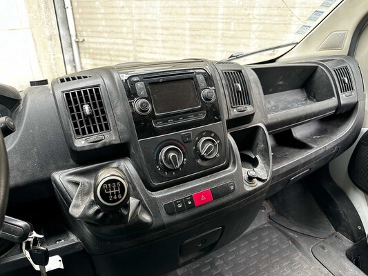 Peugeot Boxer 335 2.2 HDI L3H2 XR 131pk 2016, VZF-89-S