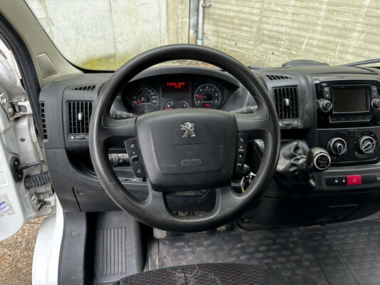 Peugeot Boxer 335 2.2 HDI L3H2 XR 131pk 2016, VZF-89-S