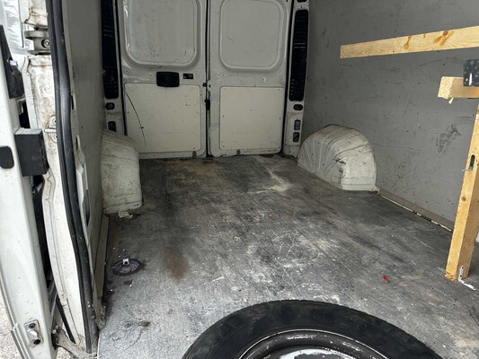 Peugeot Boxer 335 2.2 HDI L3H2 XR 131pk 2016, VZF-89-S