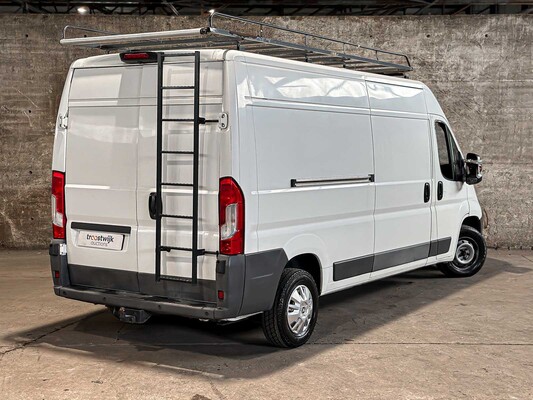Peugeot Boxer 335 2.2 HDI L3H2 XR 131pk 2016, VZF-89-S
