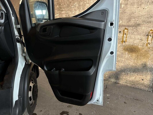 Iveco Daily 35C16H 2.3 375 154pk 2022 (Origineel-NL+1e eigenaar), VSH-30-N