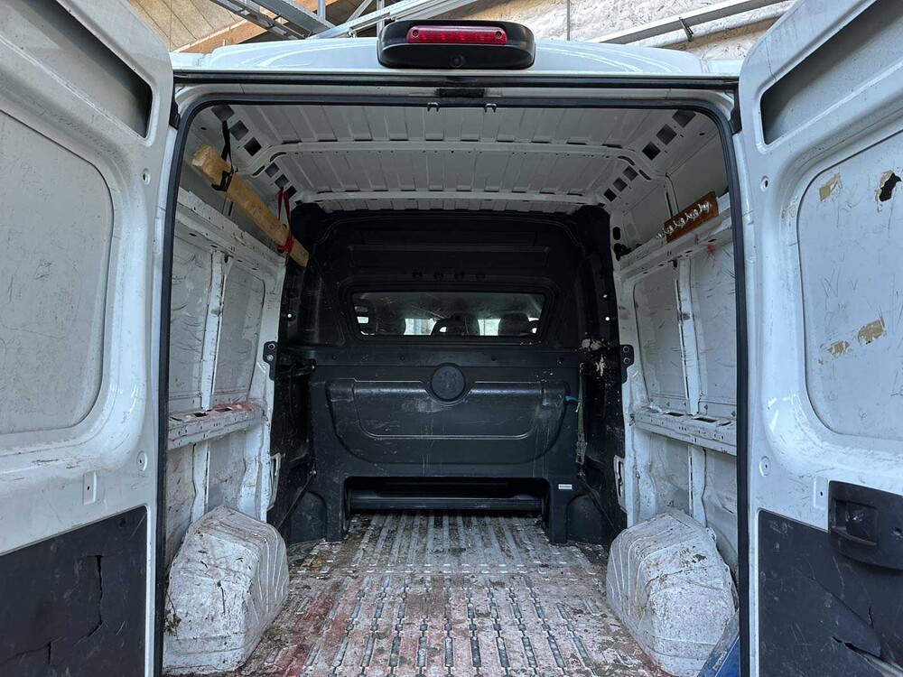 Peugeot Boxer 435 2.0 HDI L2H2 Pro 163pk 2018, VHZ-16-J