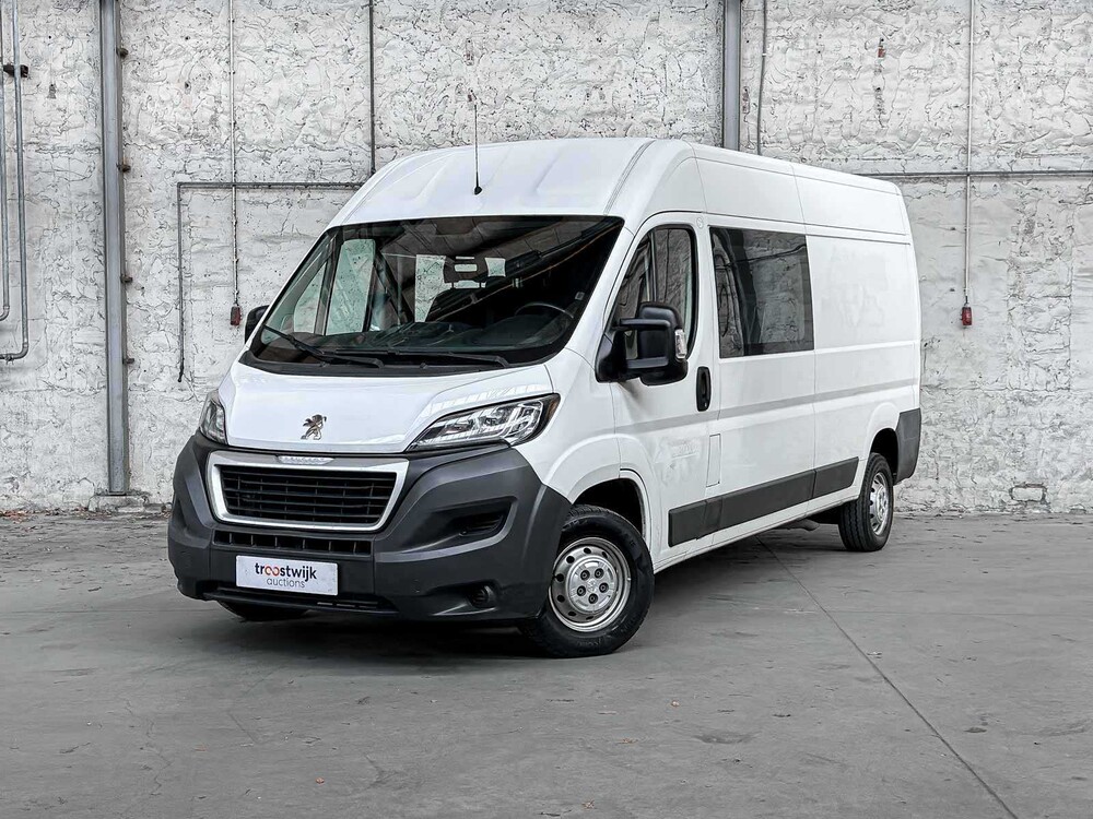 Peugeot Boxer 335 2.2 HDI L3H2 XR 150pk 2016 7-Persoons Bedrijfswagen, V-584-GT