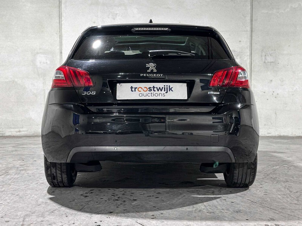 Peugeot 308 1.2 PureTech Blue Lease Executive 110pk 2016 (Origineel-NL), JJ-650-N