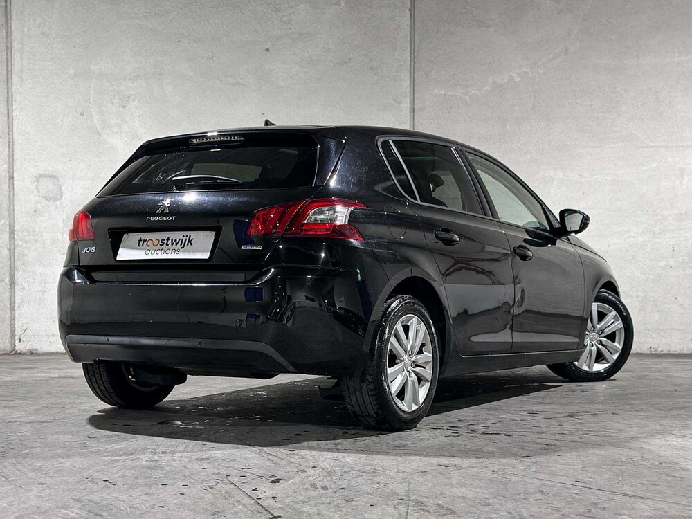 Peugeot 308 1.2 PureTech Blue Lease Executive 110pk 2016 (Origineel-NL), JJ-650-N