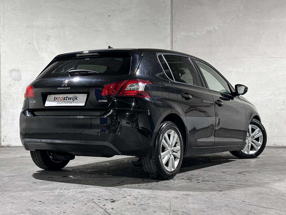 Peugeot 308 1.2 PureTech Blue Lease Executive 110pk 2016 (Origineel-NL), JJ-650-N