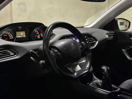 Peugeot 308 1.2 PureTech Blue Lease Executive 110pk 2016 (Origineel-NL), JJ-650-N