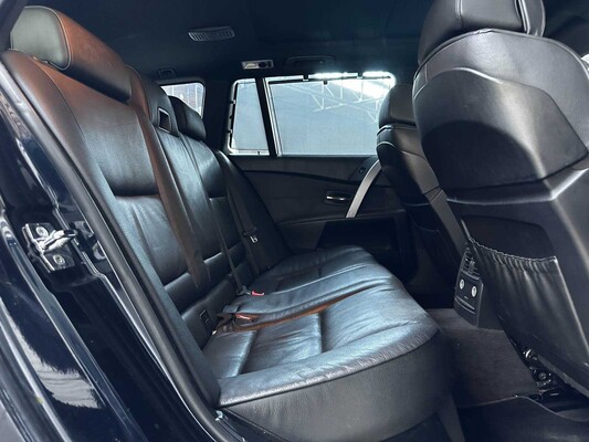 BMW 535d Touring High Executive 272pk 2006 (Origineel-NL) 5-serie, 09-SV-FX
