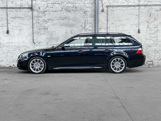 BMW 535d Touring High Executive 272pk 2006 (Origineel-NL) 5-serie, 09-SV-FX