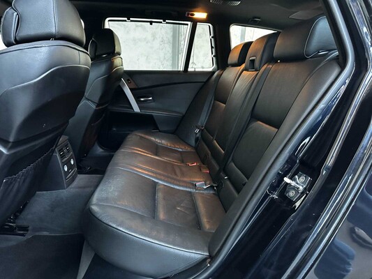 BMW 535d Touring High Executive 272pk 2006 (Origineel-NL) 5-serie, 09-SV-FX