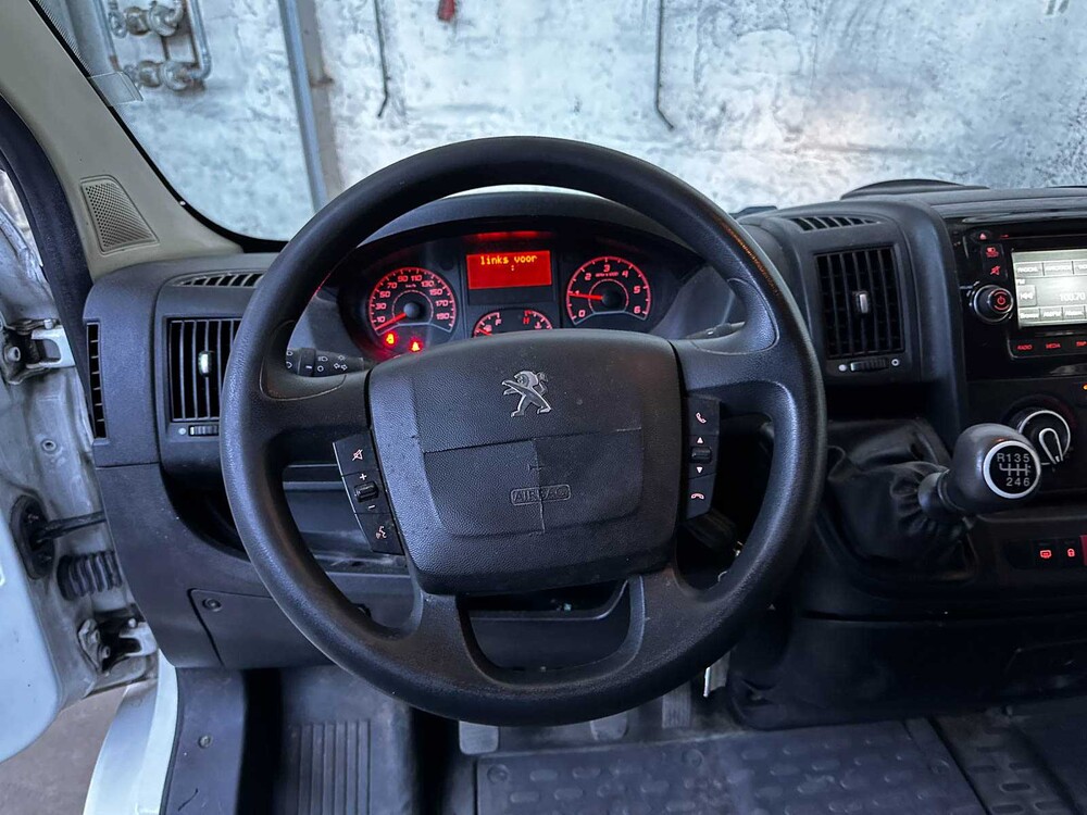 Peugeot Boxer 330 2.0 HDI Pro 6-Persoons Bedrijfswagen 110pk 2017, VFZ-61-L