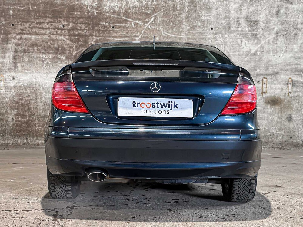 Mercedes-Benz C230 K C-klasse Sportcoupé 197pk 2004, SZ-183-P youngtimer