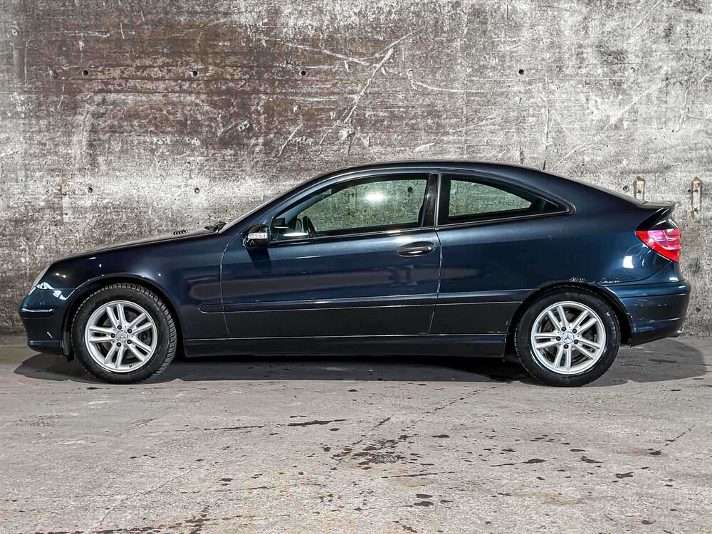 Mercedes-Benz C230 K C-klasse Sportcoupé 197pk 2004, SZ-183-P youngtimer