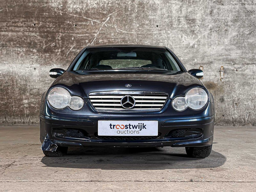 Mercedes-Benz C230 K C-klasse Sportcoupé 197pk 2004, SZ-183-P youngtimer