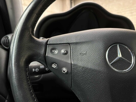 Mercedes-Benz C230 K C-klasse Sportcoupé 197pk 2004, SZ-183-P youngtimer
