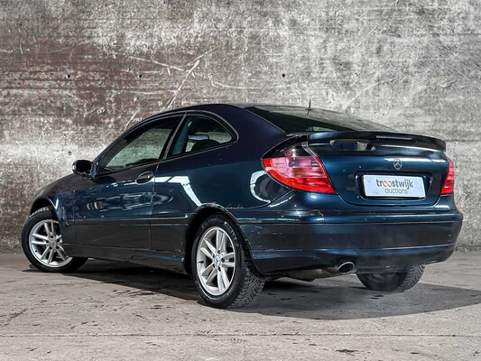 Mercedes-Benz C230 K C-klasse Sportcoupé 197pk 2004, SZ-183-P youngtimer