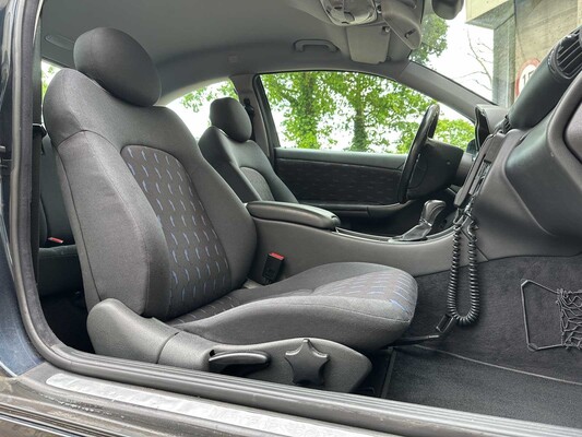 Mercedes-Benz C230 K C-klasse Sportcoupé 197pk 2004, SZ-183-P youngtimer
