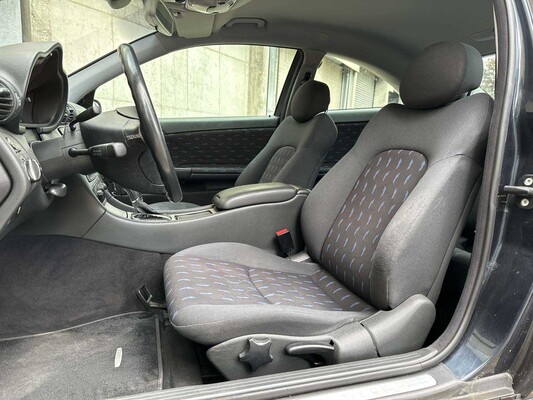 Mercedes-Benz C230 K C-klasse Sportcoupé 197pk 2004, SZ-183-P youngtimer