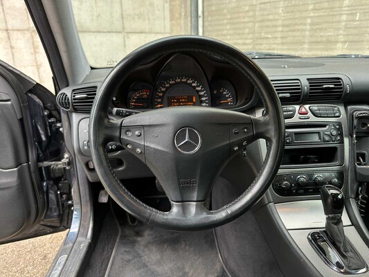 Mercedes-Benz C230 K C-klasse Sportcoupé 197pk 2004, SZ-183-P youngtimer
