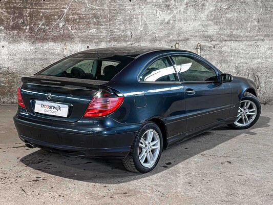 Mercedes-Benz C230 K C-klasse Sportcoupé 197pk 2004, SZ-183-P youngtimer