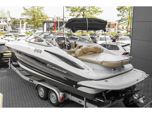Crownline 266SC 2012 Speedboot (Mercruiser Motor 349,3PK) - (Trailer Harbeck BT3500M 62-WSJ-2)