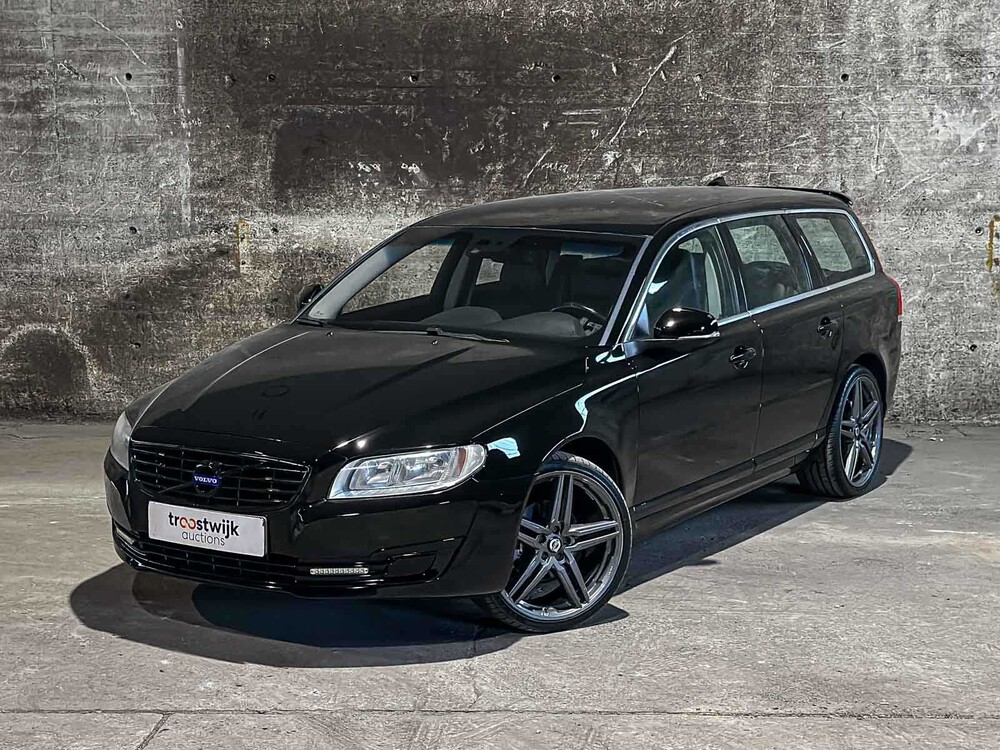 Volvo V70 2.0 T5 Summum 241pk 2017, Z-082-HJ