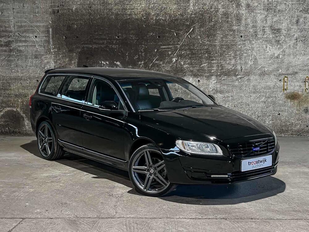 Volvo V70 2.0 T5 Summum 241pk 2017, Z-082-HJ