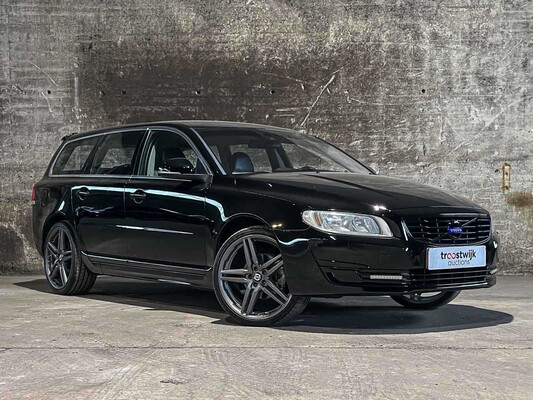 Volvo V70 2.0 T5 Summum 241pk 2017, Z-082-HJ