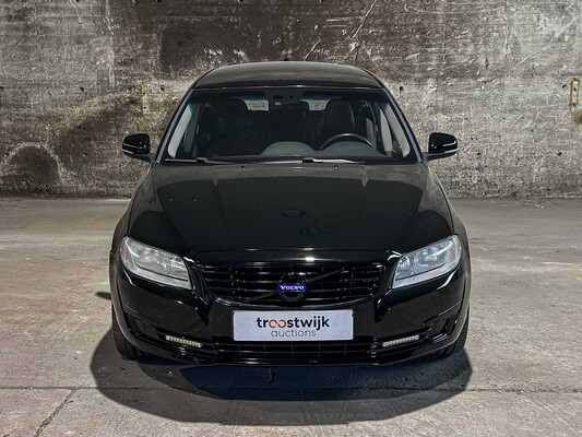 Volvo V70 2.0 T5 Summum 241pk 2017, Z-082-HJ