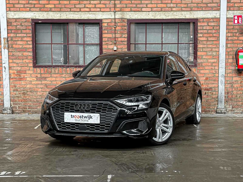 Audi A3 Limousine 30 TFSI S Edition 110pk 2021, Z-259-RT