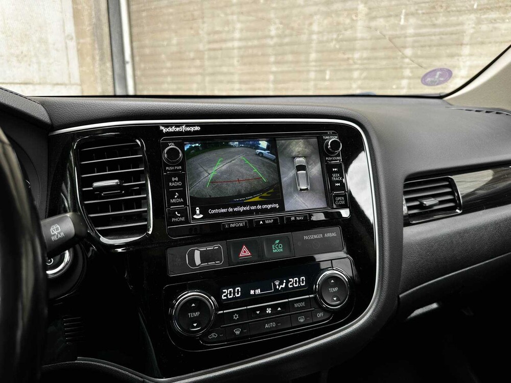 Mitsubishi Outlander 2.0 PHEV Instyle CWO GGP21 203pk 2015 (Origineel-NL) Plug-In Hybrid, HG-301-Z