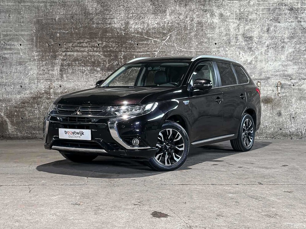 Mitsubishi Outlander 2.0 PHEV Instyle CWO GGP21 203pk 2015 (Origineel-NL) Plug-In Hybrid, HG-301-Z