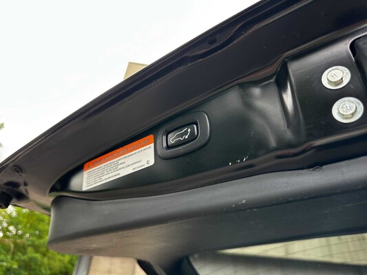 Mitsubishi Outlander 2.0 PHEV Instyle CWO GGP21 203pk 2015 (Origineel-NL) Plug-In Hybrid, HG-301-Z