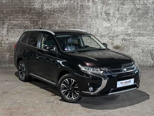 Mitsubishi Outlander 2.0 PHEV Instyle CWO GGP21 203pk 2015 (Origineel-NL) Plug-In Hybrid, HG-301-Z