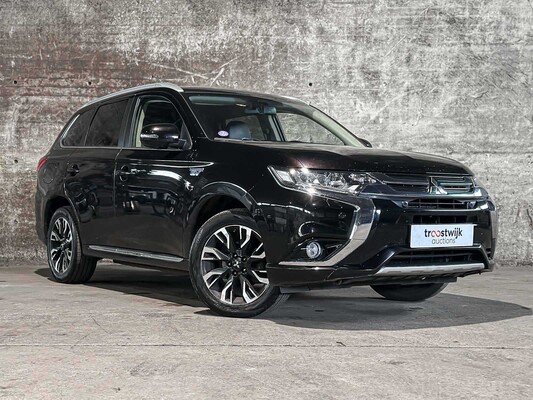 Mitsubishi Outlander 2.0 PHEV Instyle CWO GGP21 203pk 2015 (Origineel-NL) Plug-In Hybrid, HG-301-Z