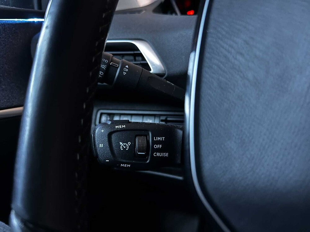 Peugeot 3008 1.2 PureTech Blue Lease Allure 131pk 2021 (Origineel-NL) K-020-RG