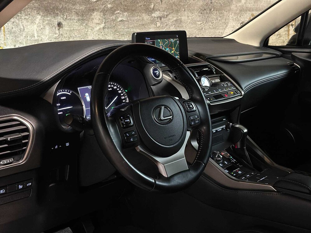 Lexus NX 300h Executive Line 2.5 AWD 184pk 2021 Plug-In Hybrid, KGK-71-F