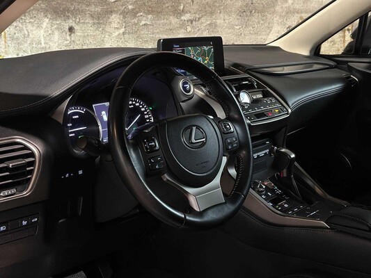 Lexus NX 300h Executive Line 2.5 AWD 184pk 2021 Plug-In Hybrid, KGK-71-F
