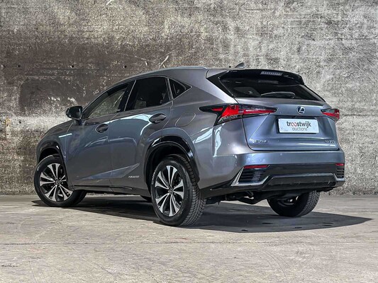 Lexus NX 300h Executive Line 2.5 AWD 184pk 2021 Plug-In Hybrid, KGK-71-F