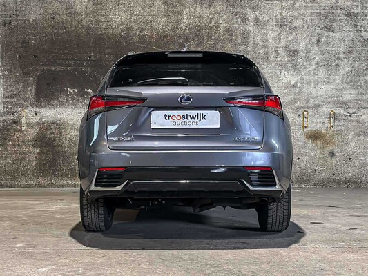 Lexus NX 300h Executive Line 2.5 AWD 184pk 2021 Plug-In Hybrid, KGK-71-F