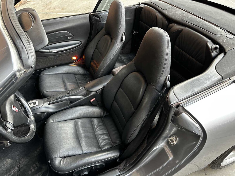 Porsche 911 Carrera Cabriolet 3.4 996 300pk 2001 Youngtimer