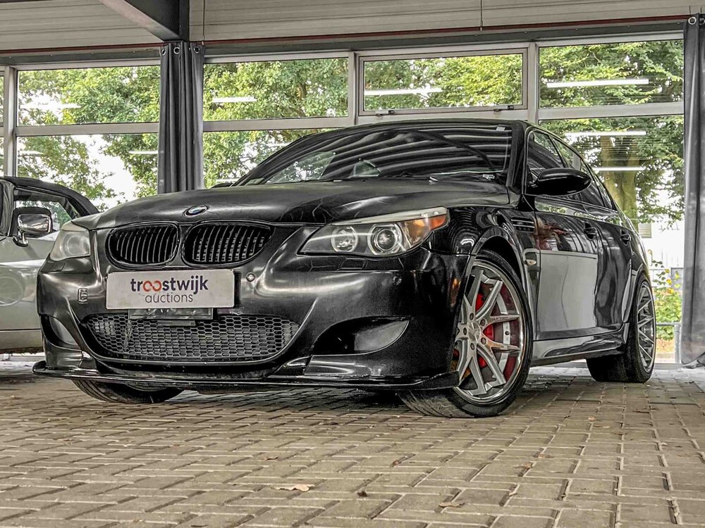 BMW M5 5.0 V10 500pk 2007 5-serie Youngtimer
