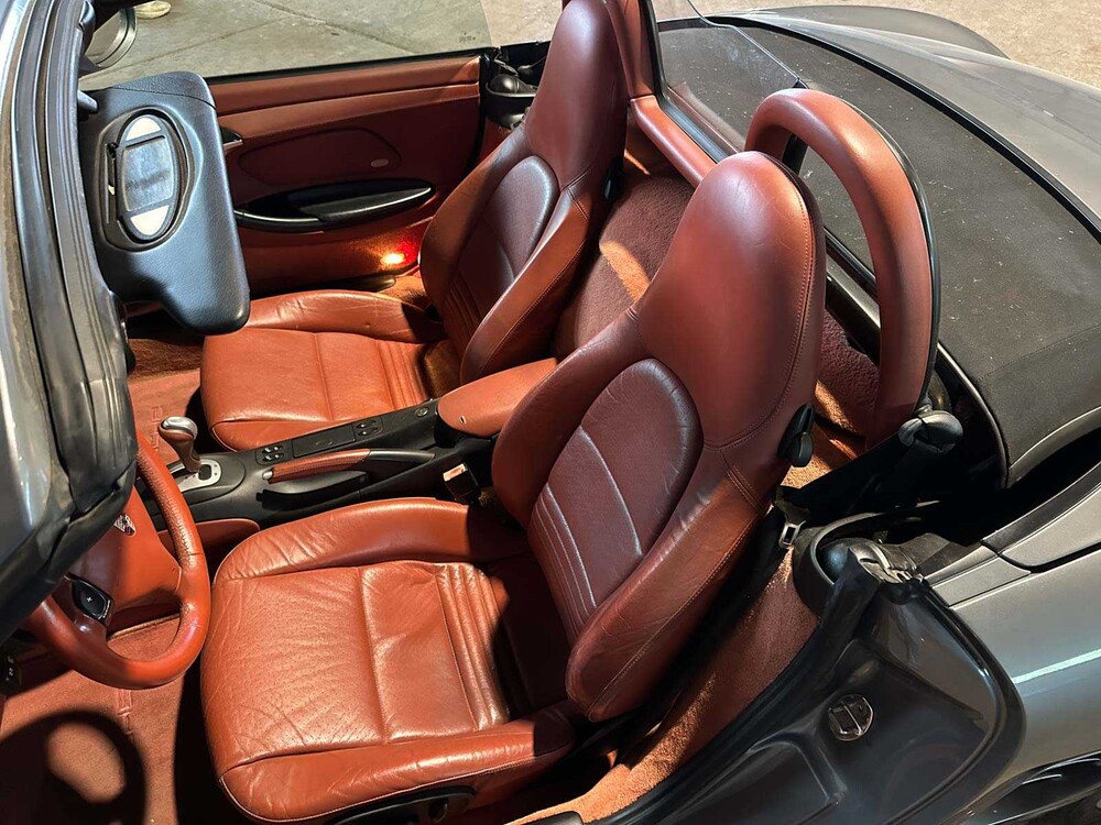 Porsche Boxster 986 2.7 facelift 225pk 2003 -Automaat- Youngtimer