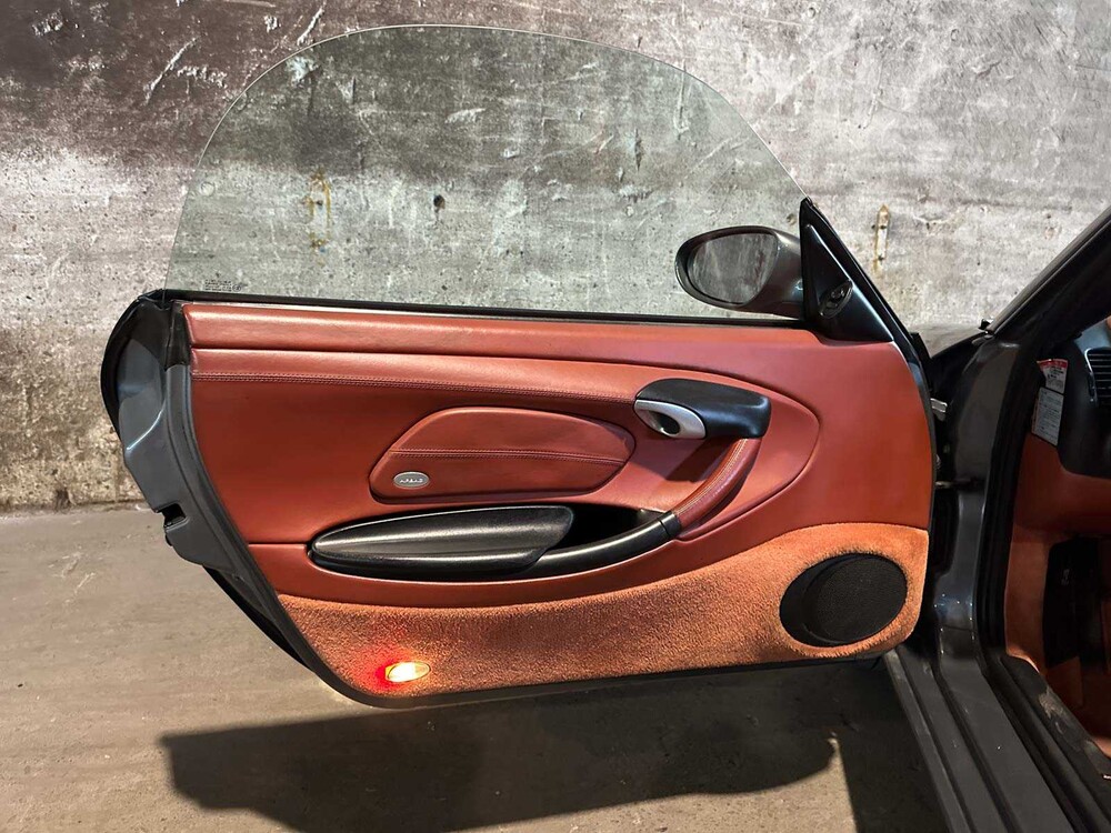 Porsche Boxster 986 2.7 facelift 225pk 2003 -Automaat- Youngtimer