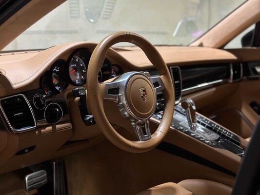 Porsche Panamera GTS 4.8 V8 430pk 2012 Sport-Chrono