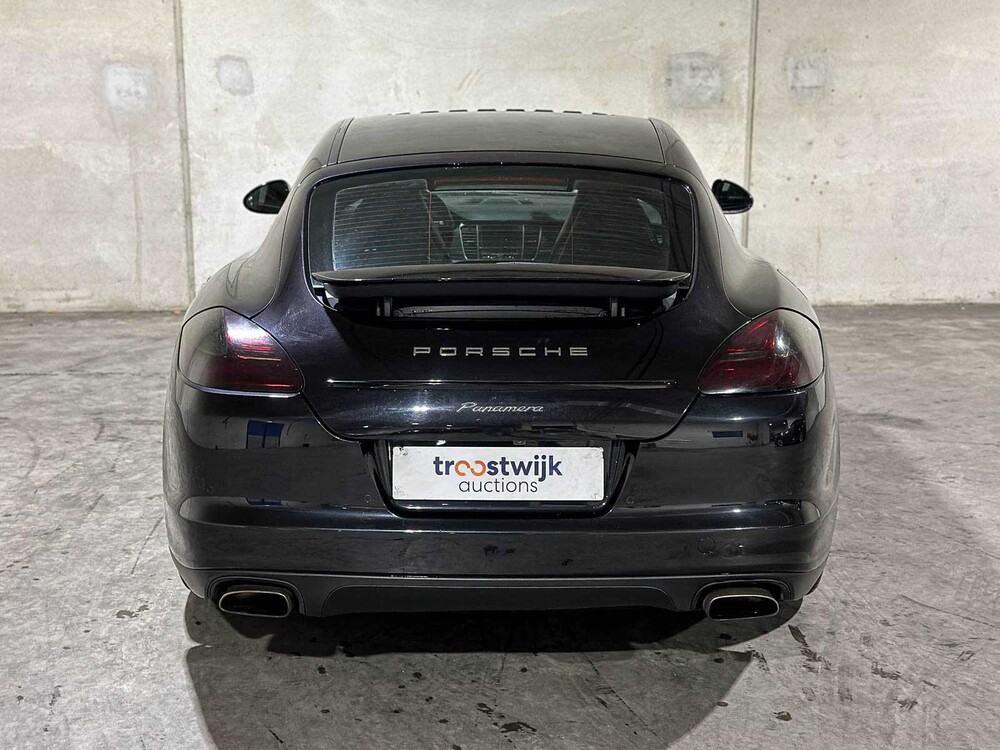 Porsche Panamera 3.6 V6 PDK 299pk 2011