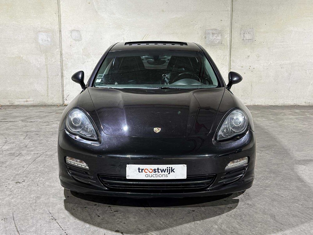 Porsche Panamera 3.6 V6 PDK 299pk 2011