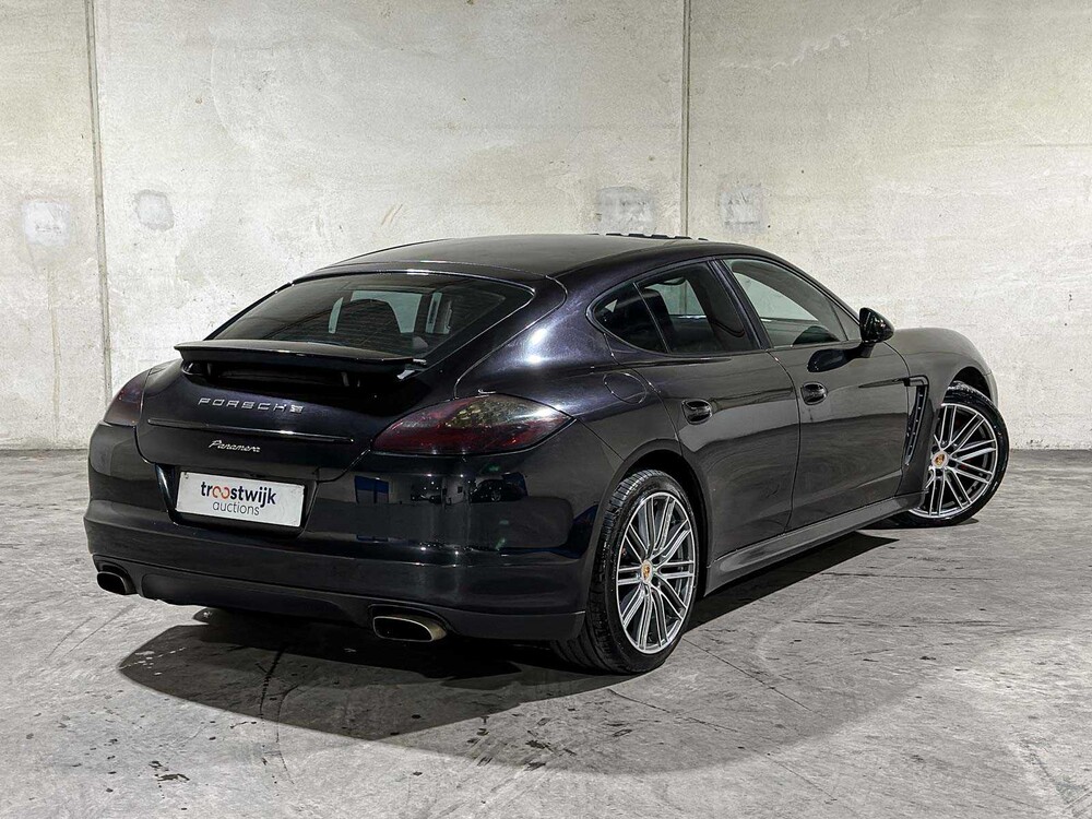 Porsche Panamera 3,6 V6 PDK 299 PS 2011