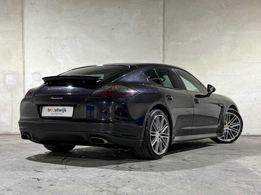 Porsche Panamera 3.6 V6 PDK 299pk 2011
