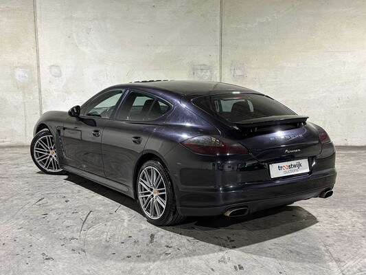 Porsche Panamera 3.6 V6 PDK 299pk 2011